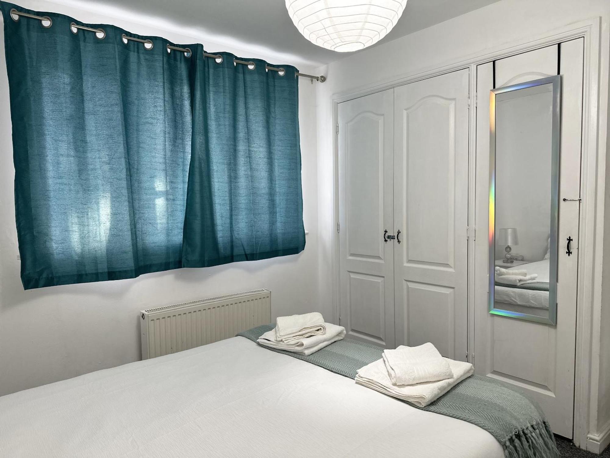 Hadleigh  Clover Apartments מראה חיצוני תמונה