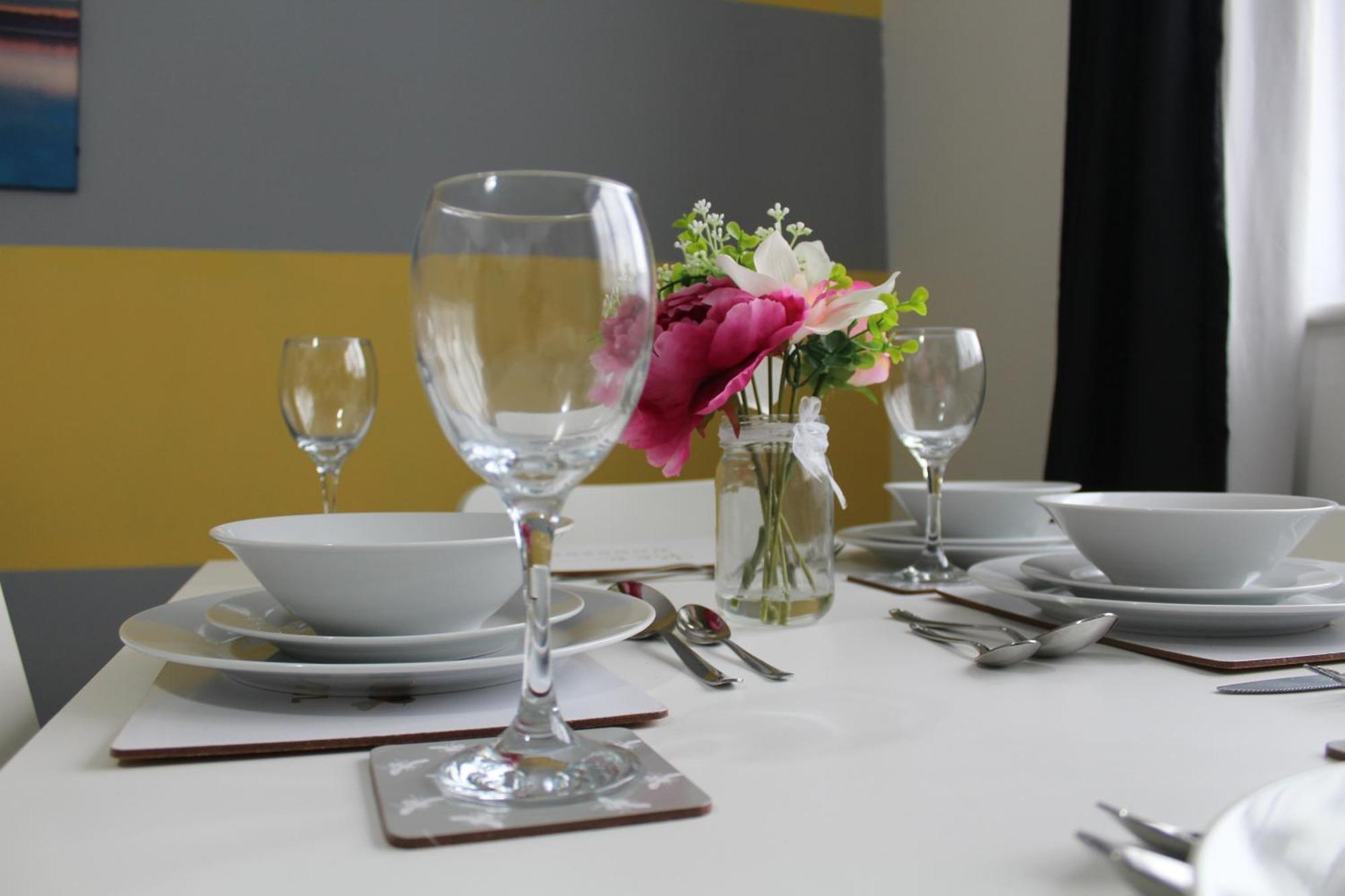 Hadleigh  Clover Apartments מראה חיצוני תמונה